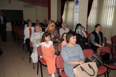 Halk Eğitim'den konferans