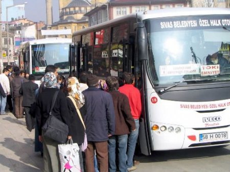 Halk Otobüsü İçeriden Kamerayla Takip Edilecek