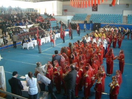 Halk Oyunları Bölge Finali Düzce’de Başladı