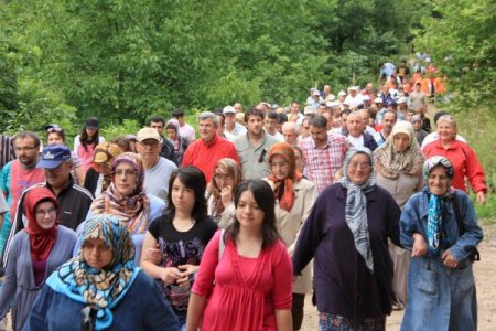 Halk yürüyüşü, Çınarlı Dere Parkuru'nda yapıldı