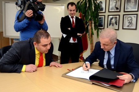 Halkalı Atakent Anafen İlköğretim Okulu öğrencileri Türk Telekom Arena'yı gezdi