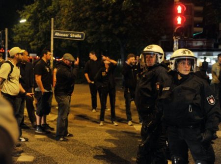 Hamburg’da Sokak Festivalinde 40 Kişi Gözaltına Alındı