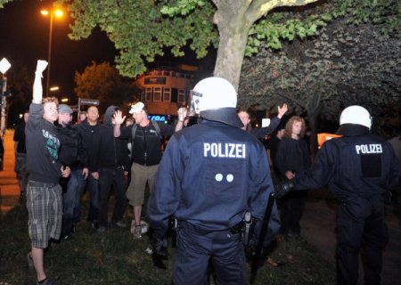 Hamburg’da Sokak Festivalinde 40 Kişi Gözaltına Alındı