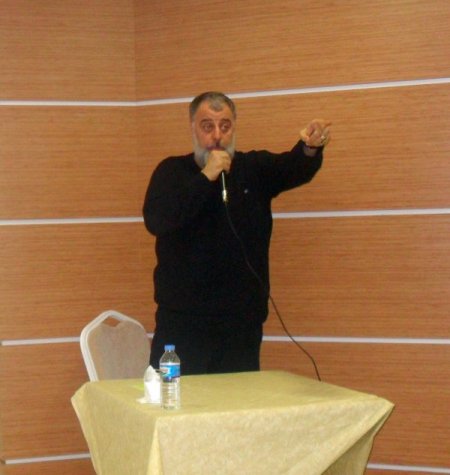 Hamdi Alkan'dan Raul Meireles'e destek