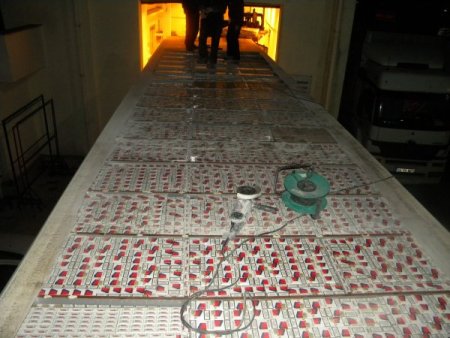 Hamzabeyli'de 85 bin TL değerinde kaçak sigara ele geçirildi