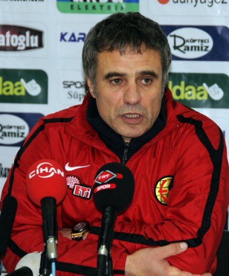 Hamzaoğlu: Son dakikaya kadar skoru koruyamadık