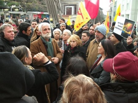 Hapis Cezası Alan Pınar Sağ'a Destek Eylemi