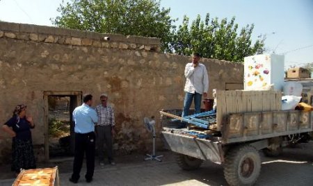 Harabeye Sığınan Özürlü Aileye Belediye Sahip Çıktı