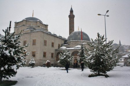 Harakani külliyesinin ziyaretçi sayısı her geçen yıl artıyor