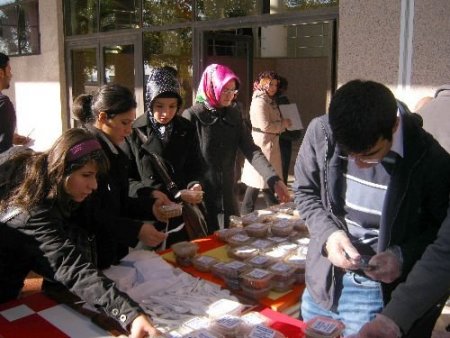 Harran Üniversitesi'nde Aşure Şenliği Yapıldı
