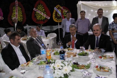 HAS Parti Genel Başkanı Kurtulmuş, nikah şahidi oldu