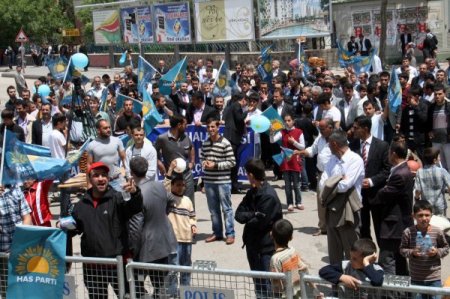 Has Parti Genel Başkanı Kurtulmuş: Yeni Anayasayı Halk Yapacak