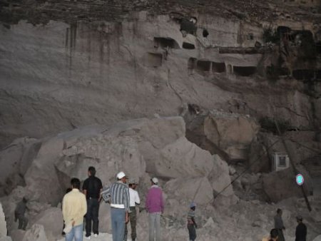 Hasankeyf'te Kaya Tehlikesi Nedeniyle Alınan Önlemler Turizmi Olumsuz Etkiledi