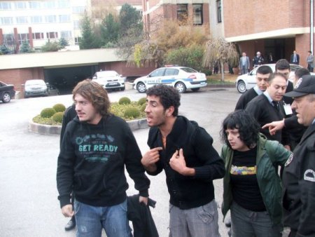 Haşim Kılıç’a Yumurta Atan Öğrenciler, 2 Yıl 4 Ay Hapis İstemiyle Yargılanacak