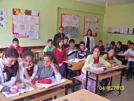 Hasköylü öğretmenlerden örnek davranış