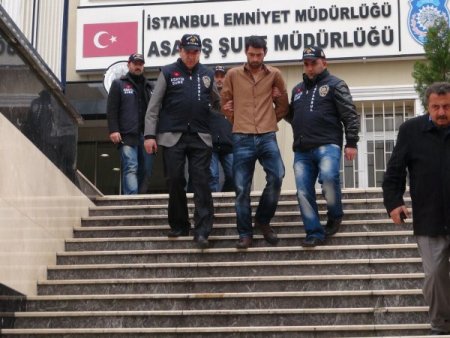 Hasmı zannettiği polislere kurşun yağdırdı