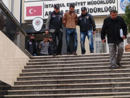 Hasmı zannettiği polislere kurşun yağdırdı