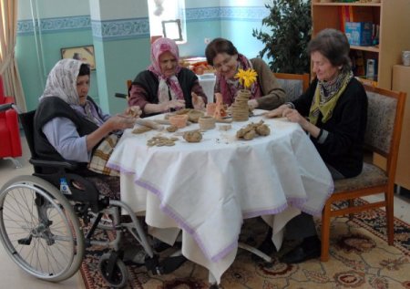 Hasta ve yaşlı refakatçilerine eğitim