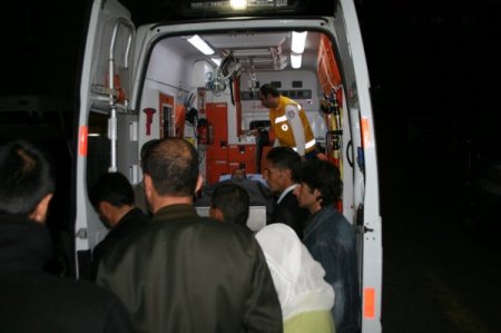 Hasta Yakını Ambulansa Alınmayınca Sevki Bir Saat Geciktirdi