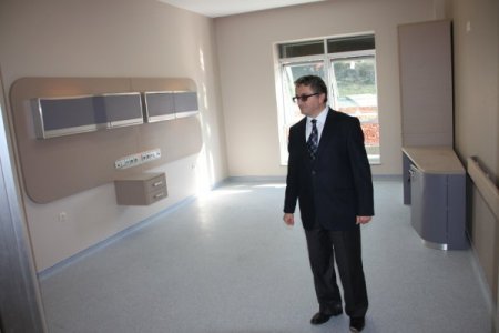 Hastane binasının tamamlanan odaları tanıtıldı