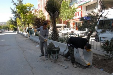 Hastane Caddesi yenileniyor