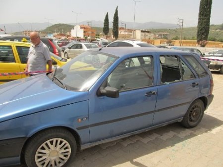 Hastane önündeki çatışmada biri ağır dört kişi yaralandı