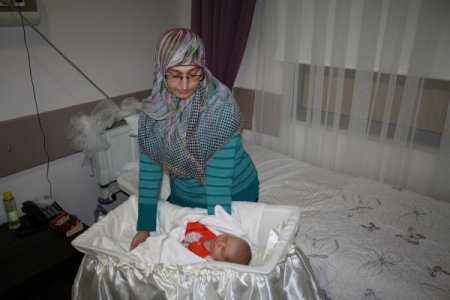 Hastanelerde anne oteli dönemi başlıyor, anneler bebeklerinden ayrı kalmayacak