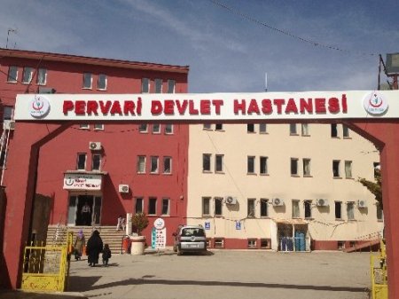 Hastanenin şatları düzeldi, Pervari'den sevkler azaldı