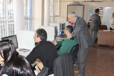 Hatay Milli Eğitim Müdürü Tulmaç Kursiyerlerle Ebru Çalışması Yaptı