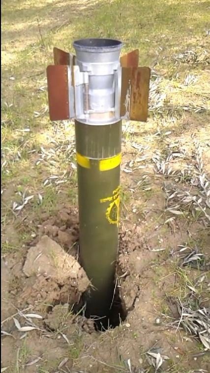 Hatay sınırında toprağa saplı bir mühimmat daha bulundu (Özel)