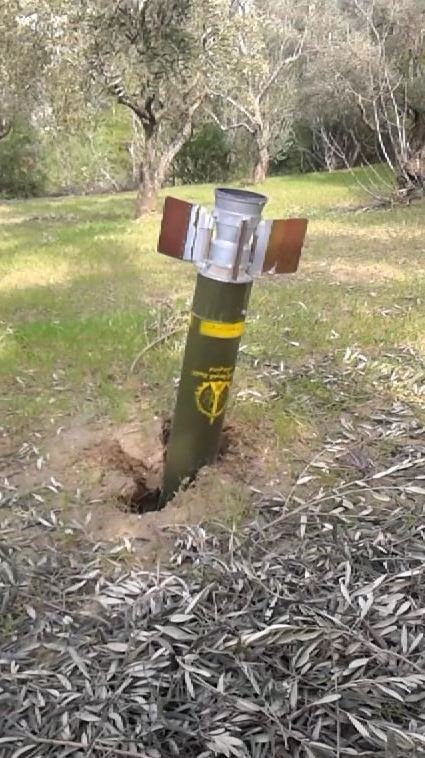 Hatay sınırında toprağa saplı bir mühimmat daha bulundu (Özel)