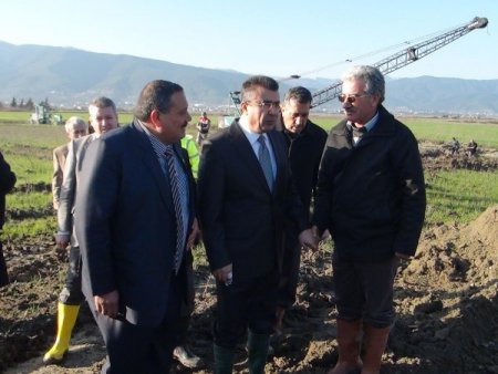 Hatay Valisi Lekesiz: Ettiğimizin Cezasını Çekiyoruz