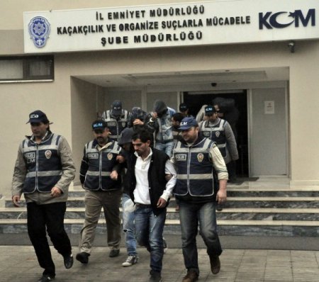 Hatay ve Gaziantep'te uyuşturucu operasyonu: 11 gözaltı