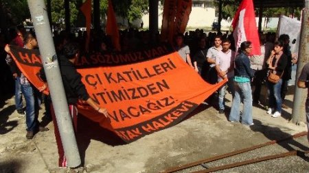 Hatay'da, Reyhanlı'daki saldırılar protesto edildi