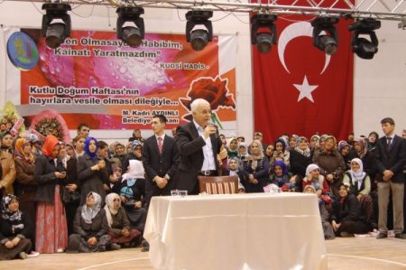 Hatipoğlu: Batı dünyası Hz. Muhammed’i (sav) en büyük reformcu kabul ediyor