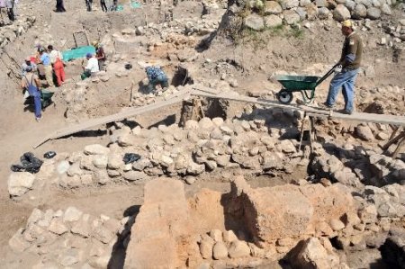Hattuşa Yüz Yıldır Kazıldı, Yüz Yıl Daha Kazılacak
