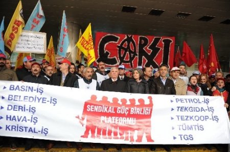 Hava-İş: Uçakların uçmayacağı günler çok yakın