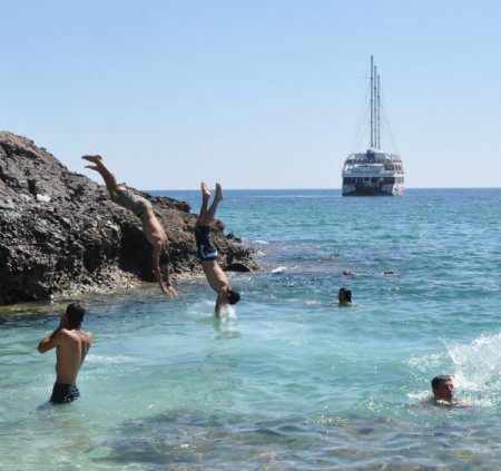 Hava Sıcaklığı Artınca Plajlar Doldu