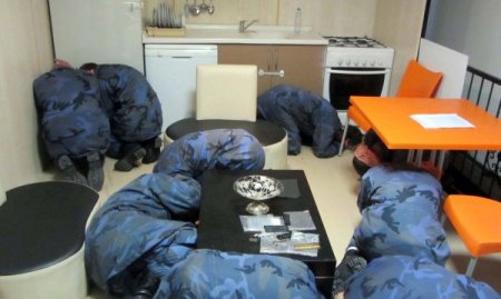 Havacı erlere deprem eğitimi