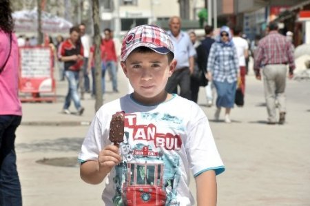 Havalar ısındı güneşe dikkat