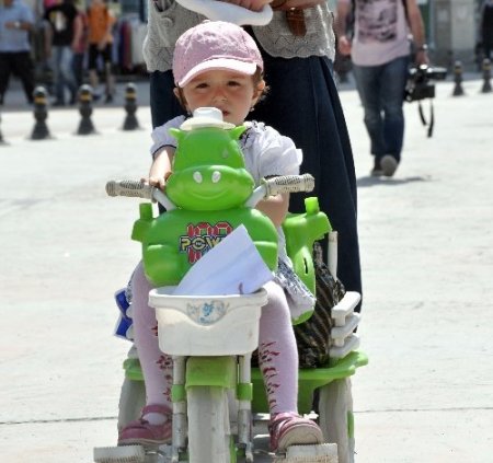 Havalar ısındı güneşe dikkat