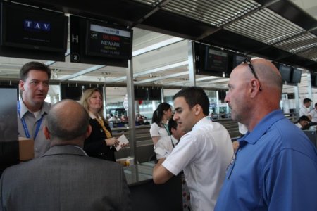 Havalimanında İlginç Prova