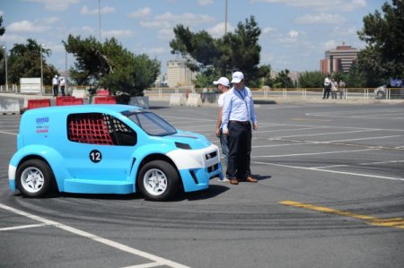 Havalimanında Ralli Gösterisi