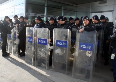 Havalimanından üst düzey güvenlik önlemi