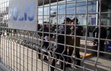 Havalimanından üst düzey güvenlik önlemi