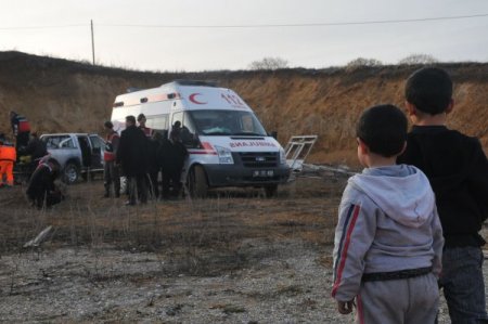 Havuza düşen oyuncağını almak isteyen çocuk boğuldu