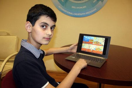 Hayalindeki arabayı resmetti, Türkiye birincisi oldu