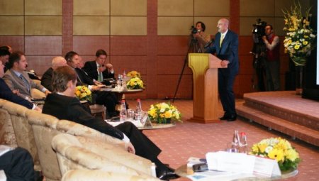 Hayat Holding’den Rusya’ya 1 milyar dolarlık yatırım