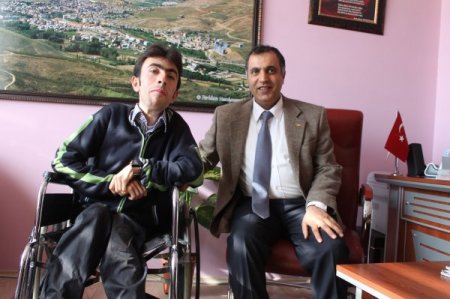 Hayatı, engellilerle paylaşacaklar