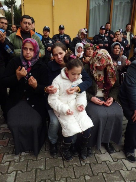 Hayatını Kaybeden Polis Gözyaşları Arasında Son Yolculuğuna Uğurlandı